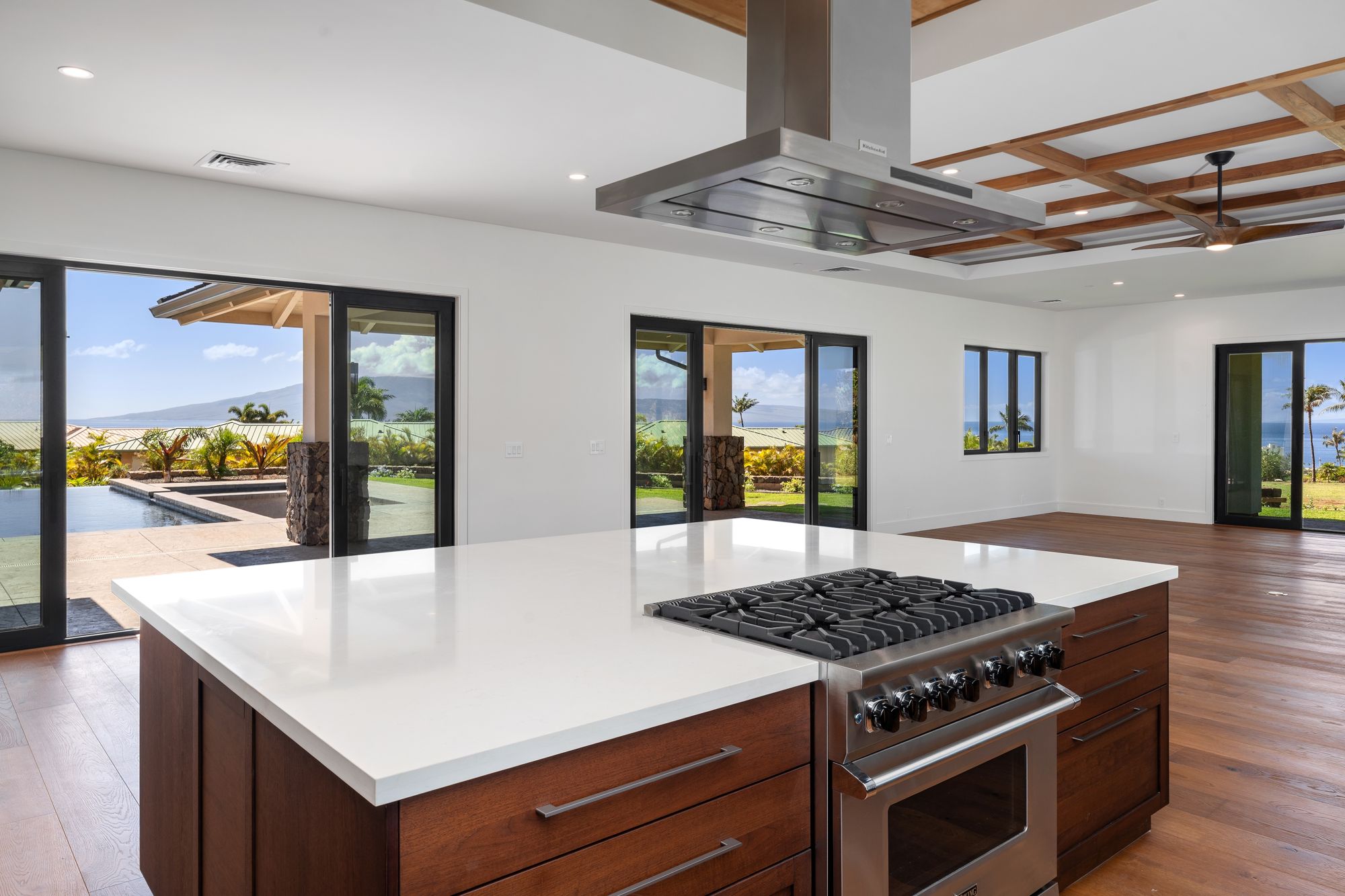 Kitchen island